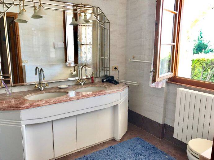 Property thumbnail 30