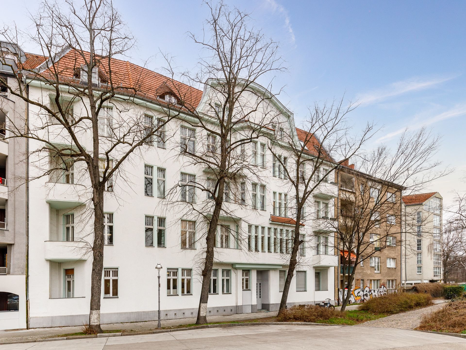 Haus zum Kauf 3.200.000 € 35 Zimmer 424 m²<br/>Grundstück Spandau Berlin 13585