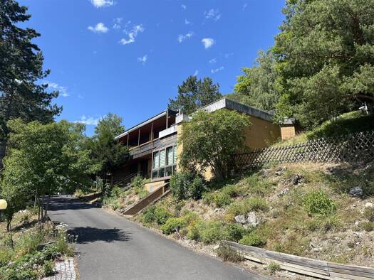 Villa zum Kauf 598.000 € 6 Zimmer 220 m² 4.687 m² Grundstück Königshofen Lauda-Königshofen 97922