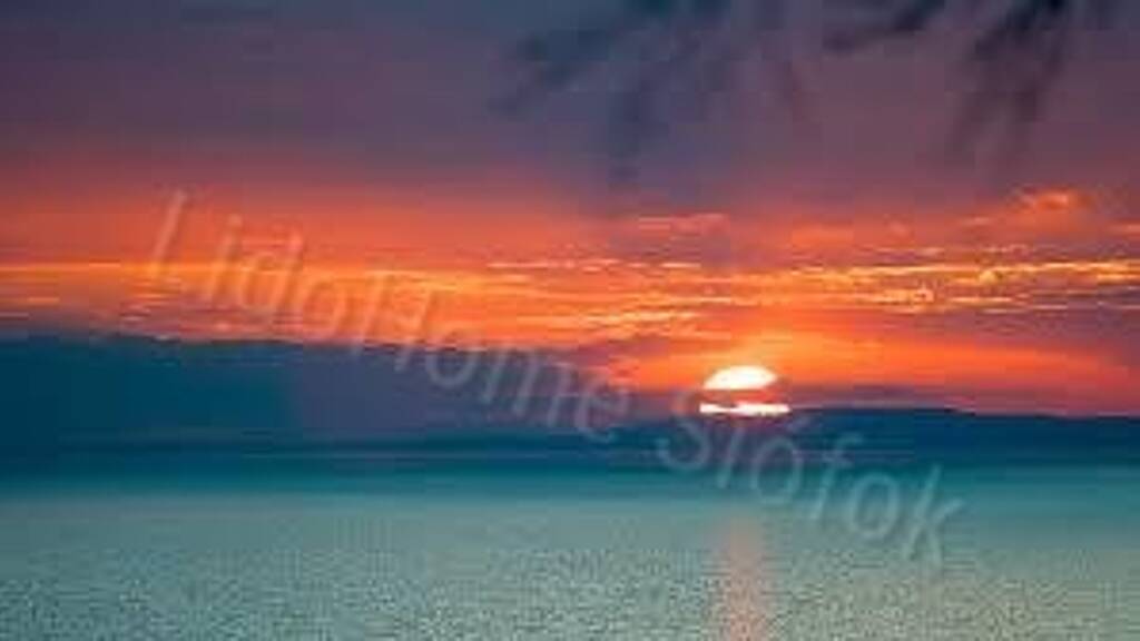 Studio zum Kauf 214.000 € 2 Zimmer 60 m² 2. Geschoss Siófok 8600