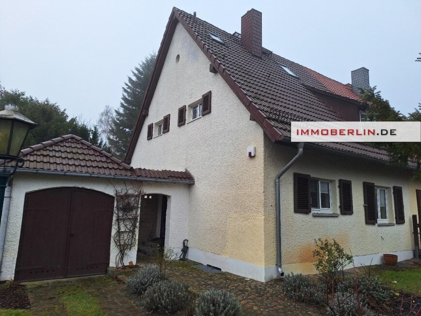 Haus zum Kauf 899.000 € 5 Zimmer 141 m²<br/>Wohnfläche 797 m²<br/>Grundstück ab sofort<br/>Verfügbarkeit Kleinmachnow 14532