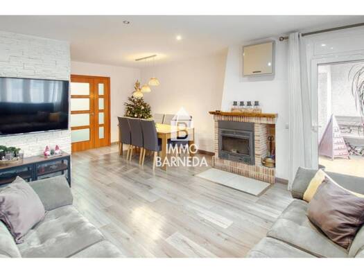 Wohnung zum Kauf 235.000 € 3 Zimmer 116 m² 2. Geschoss Montclar 16 Roses 17480