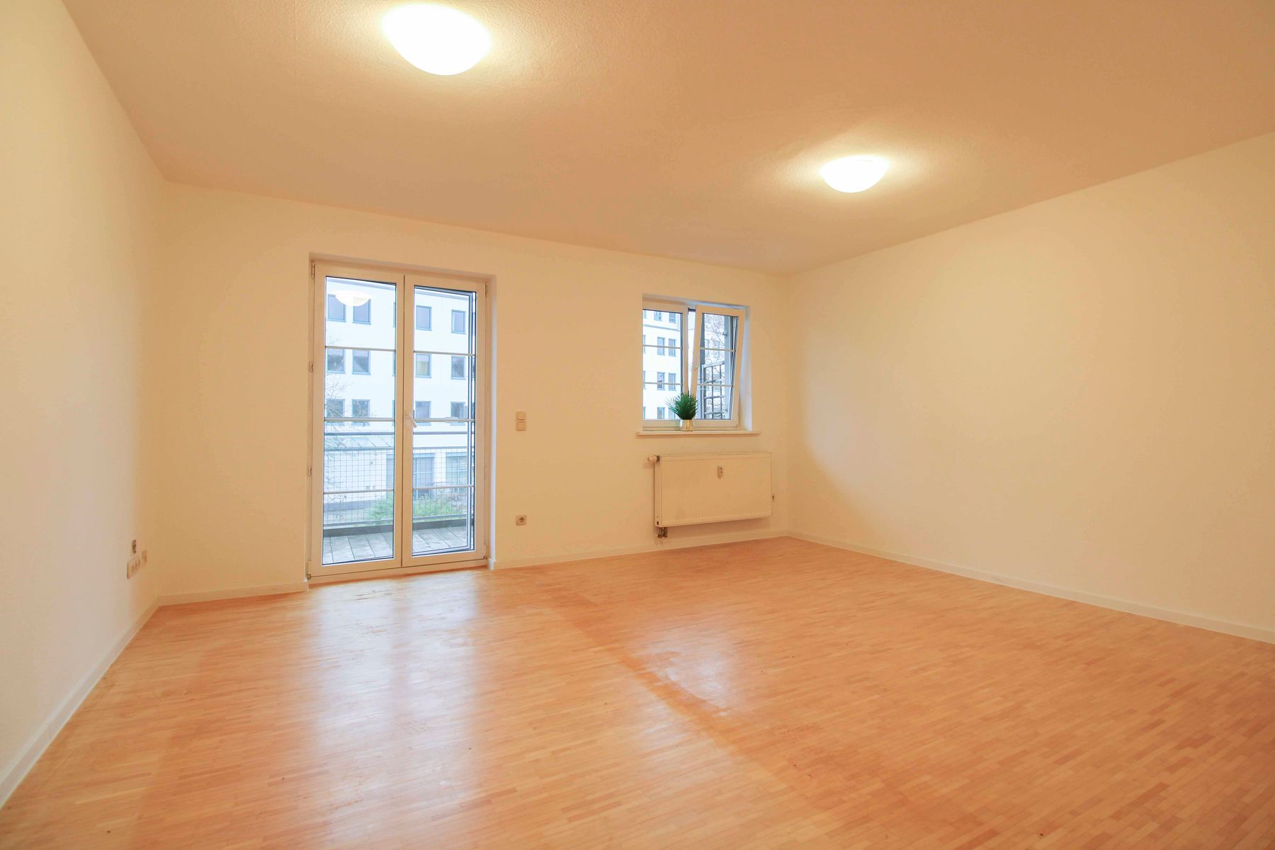 Wohnung zum Kauf 259.000 € 2,5 Zimmer 64 m²<br/>Wohnfläche 1.<br/>Geschoss Stadtjägerviertel Augsburg 86153