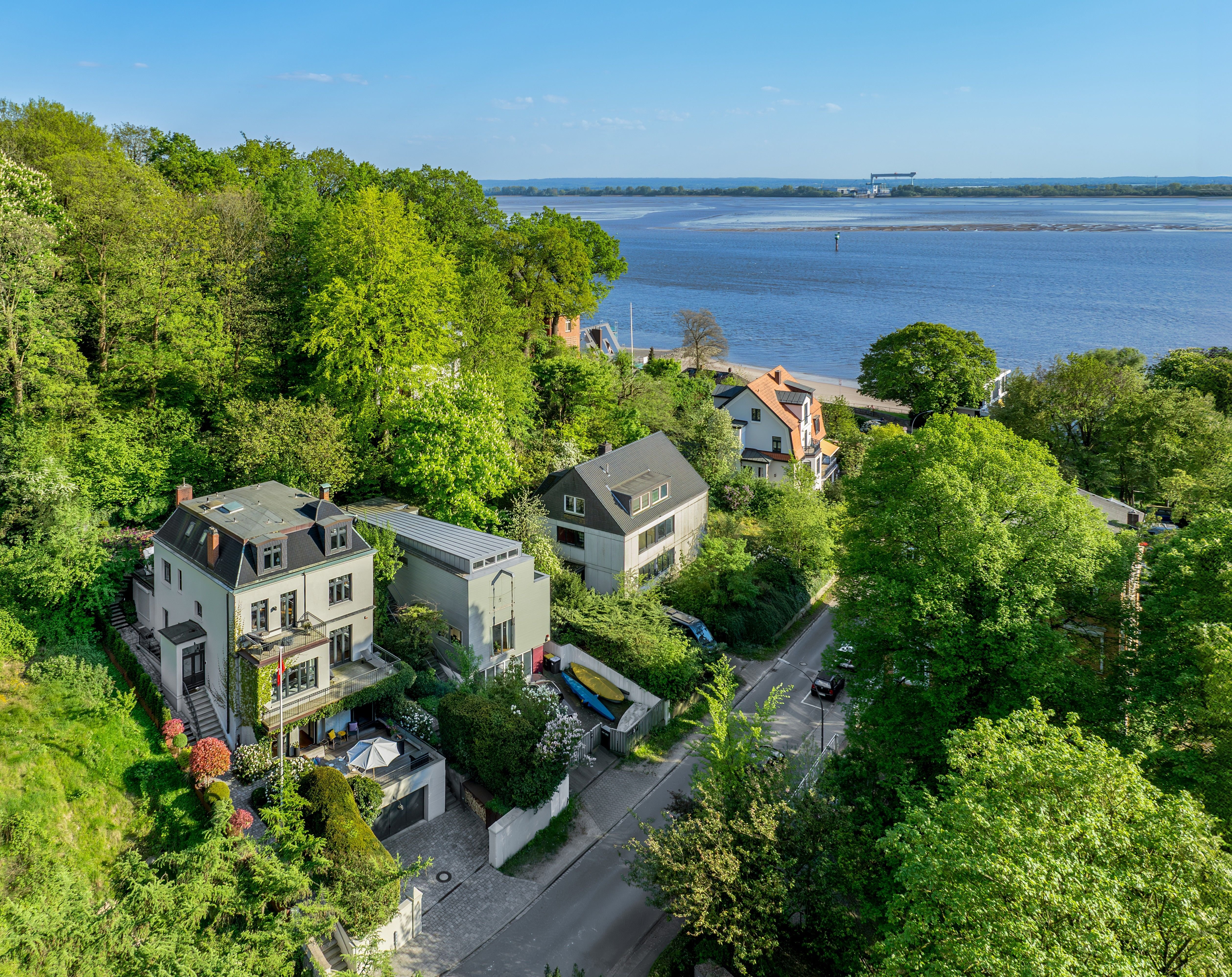 Villa zum Kauf 3.970.000 € 14 Zimmer 378 m²<br/>Wohnfläche 678 m²<br/>Grundstück Blankenese Hamburg 22587