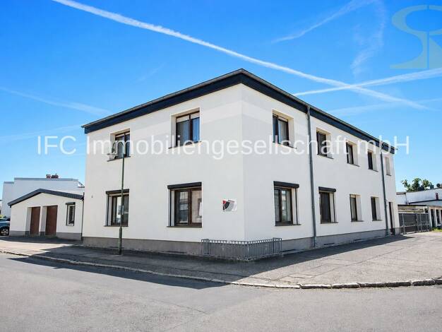 Einfamilienhaus zum Kauf 339.000 € 11 Zimmer 256 m² 339 m² Grundstück Süd Dessau-Roßlau 06849