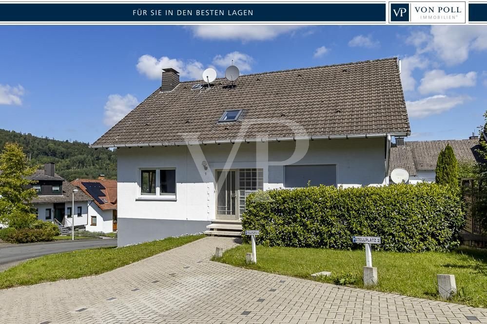 Mehrfamilienhaus zum Kauf 347.500 € 10 Zimmer 257 m²<br/>Wohnfläche 488 m²<br/>Grundstück Hoppecke Brilon / Hoppecke 59929