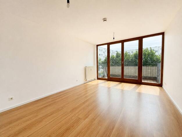 Wohnung zur Miete 950 € 3 Zimmer 82 m² Velten 16727