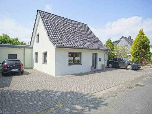 Einfamilienhaus zum Kauf 369.000 € 4 Zimmer 190 m² 1.013 m² Grundstück Wulsdorf Bremerhaven 27572