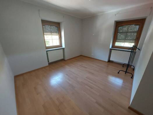 Wohnung zur Miete 450 € 1 Zimmer 45 m² Geschoss 1/3 frei ab 01.11.2026 Hinzert-Pölert 54421
