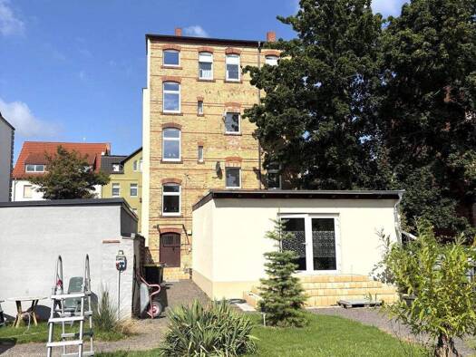 Mehrfamilienhaus zum Kauf 399.000 € 13 Zimmer 203 m² 1.267 m² Grundstück Merseburg 06217