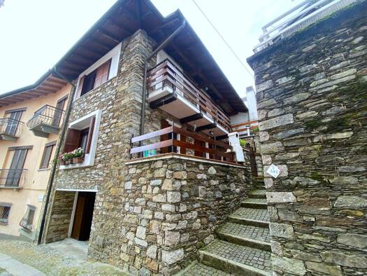 Einfamilienhaus zum Kauf 180.000 € 3 Zimmer 96 m² frei ab sofort VIA CAV. GIOVANNI ROSSI Stresa 28838
