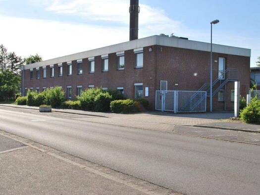 Bürofläche zur Miete provisionsfrei 6.006 € 10 Zimmer 858 m² Bürofläche teilbar ab 424 m² Rendsburg 24768