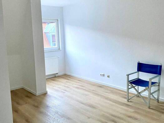 Wohnung zur Miete 790 € 2 Zimmer 59 m² 5. Geschoss frei ab sofort Murrstraße Gostenhof Nürnberg 90429