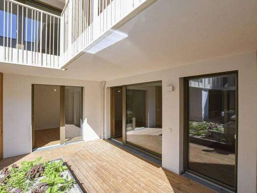 Terrassenwohnung zur Miete - Erstbezug 2.199 € 3 Zimmer 81,8 m² 1. Geschoss Wien 1070