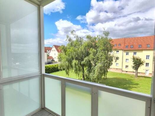 Wohnung zur Miete 300 € 2 Zimmer 45 m² 2. Geschoss frei ab 15.08.2026 Unterwellenborn 07333