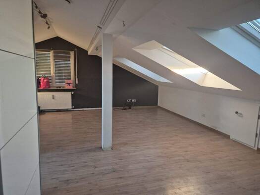 Wohnung zur Miete 890 € 3 Zimmer 81,2 m² Geschoss 3/3 frei ab 01.01.2026 Am Hang 3 Lippertshofen Gaimersheim 85080