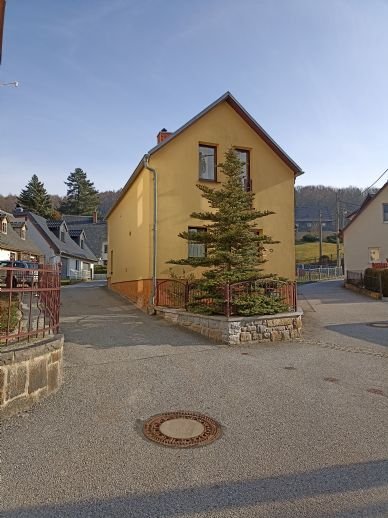 Einfamilienhaus zum Kauf 97.000 € 4 Zimmer 63 m²<br/>Wohnfläche 90 m²<br/>Grundstück Schirgiswalde Schirgiswalde-Kirschau 02681