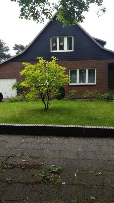 Wohnung zur Miete 770 € 4 Zimmer 77 m² Dachgeschoss, 1. Geschoss frei ab sofort Friedhofsallee 70 Dornbreite / Krempelsdorf Lübeck 23554