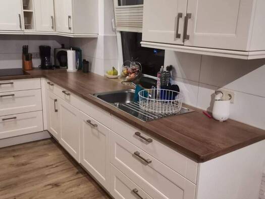 Wohnung zur Miete 750 € 4 Zimmer 100 m² frei ab 01.03.2026 Niederwürschnitz 09399