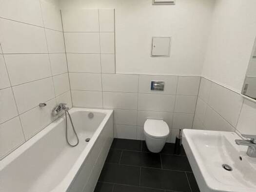 Wohnung zur Miete 720 € 5 Zimmer 120 m² 4. Geschoss Hainstraße 106 Sonnenberg Sonnenberg 09130