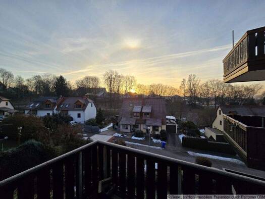 Wohnung zum Kauf 68.000 € 2 Zimmer 68 m² 1. Geschoss Hohenstein-Ernstthal 09337