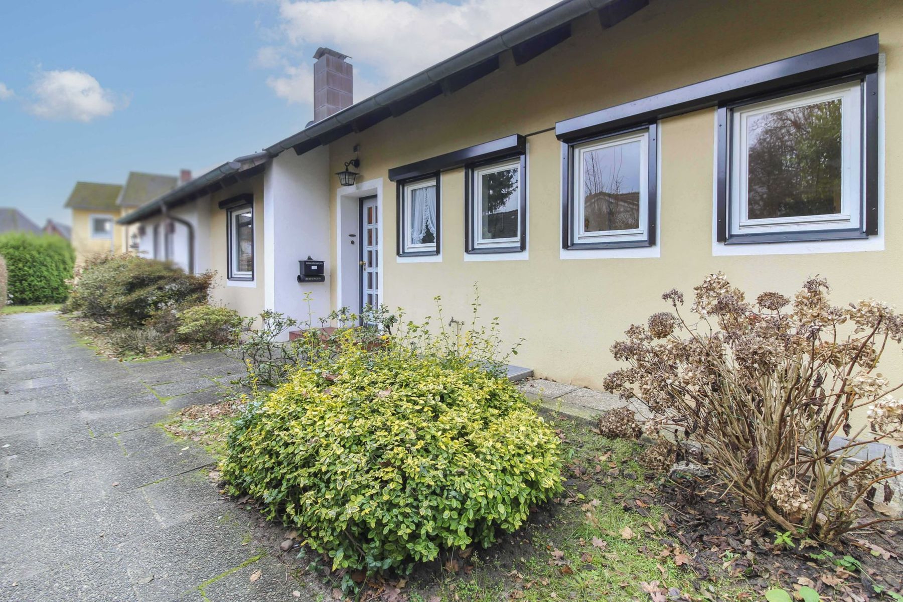 Reihenendhaus zum Kauf 399.000 € 6 Zimmer 129 m²<br/>Wohnfläche 622 m²<br/>Grundstück Alt - Reinbek Reinbek 21465