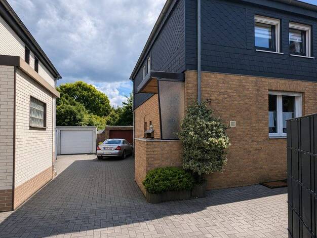 Reihenendhaus zum Kauf provisionsfrei 290.000 € 3,5 Zimmer 80 m² 295 m² Grundstück Bechsteinstraße 52 Heßler Gelsenkirchen-Mitte 45883