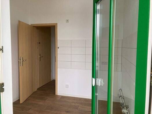 Wohnung zur Miete 281 € 2 Zimmer 55 m² 2. Geschoss Grimmaische Straße 24 Döbeln 04720