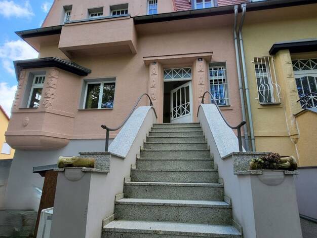 Villa zum Kauf 1.700.000 € 12 Zimmer 380 m² 723 m² Grundstück Leipzig 04299