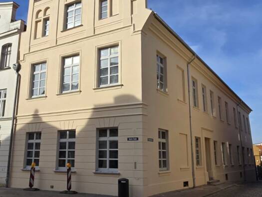 Wohnung zur Miete 816 € 2 Zimmer 68 m² Geschoss 1/2 frei ab sofort Altstadt Wismar 23966