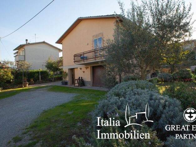Villa zum Kauf 250.000 € 7 Zimmer 280 m² 1.000 m² Grundstück Sarteano 53047