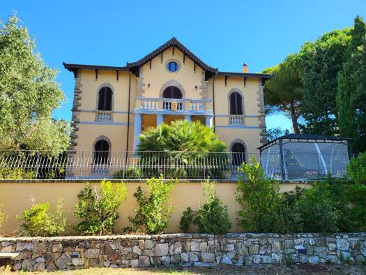 Villa zum Kauf 1.600.000 € 4 Zimmer 513 m² 18.000 m² Grundstück pisa