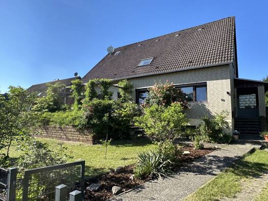 Mehrfamilienhaus zum Kauf 229.000 € 6 Zimmer 166 m² 1.700 m² Grundstück Bockelskamp Wienhausen 29342