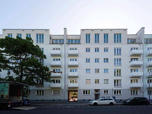 Wohnung zum Kauf provisionsfrei 330.000 € 4 Zimmer 78,3 m² 1. Geschoss Großbeerenstraße 44 Kreuzberg Berlin 10965