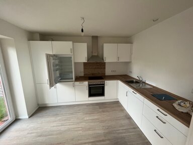 Wohnung zur Miete 675 € 2 Zimmer 47 m² 1. Geschoss frei ab 01.12.2024 Nordhusumer Straße 72 Zentrum Husum 25813