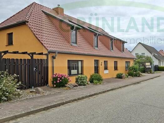 Mehrfamilienhaus zum Kauf 495.000 € 9 Zimmer 260 m² 869 m² Grundstück Zierzow Sietow 17209
