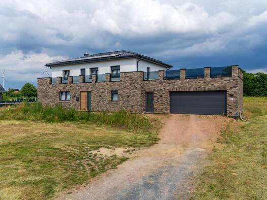 Einfamilienhaus zum Kauf 650.000 € 7 Zimmer 246 m² 1.356 m² Grundstück Sulingen Sulingen 27232