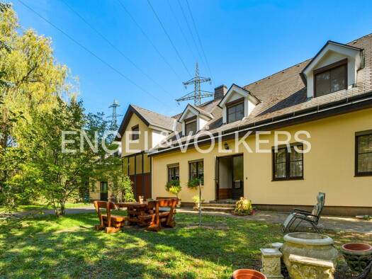 Einfamilienhaus zum Kauf 11 Zimmer 460 m² 16.752 m² Grundstück Klosterneuburg 3400