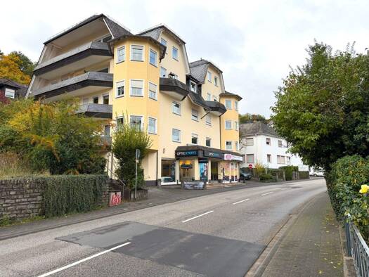 Wohnung zum Kauf 325.000 € 9 Zimmer 193 m² Mainzer Straße 29a Idar-Oberstein 55743