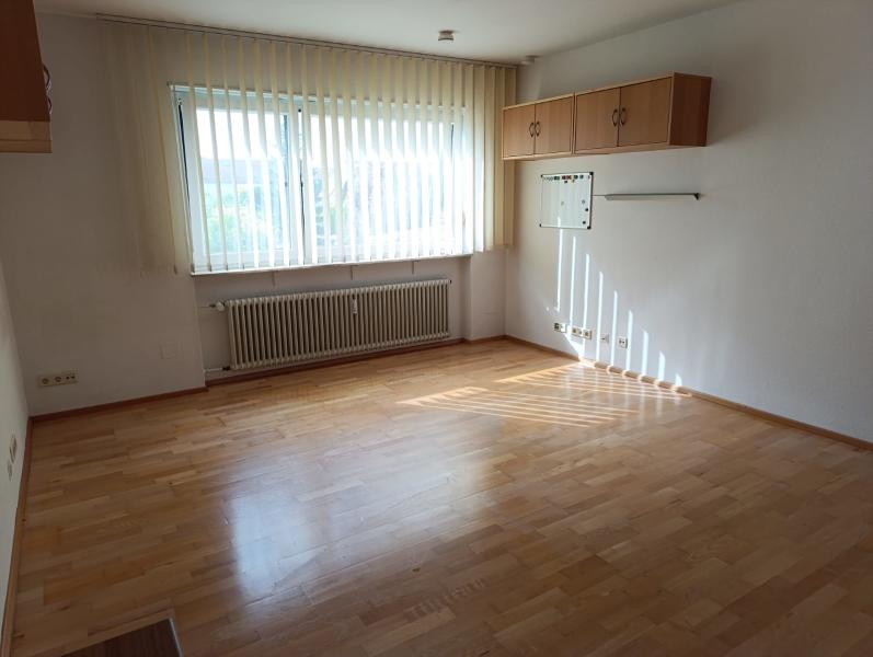 Wohnung zum Kauf 98.000 € 1 Zimmer 30 m²<br/>Wohnfläche Altrip 67122