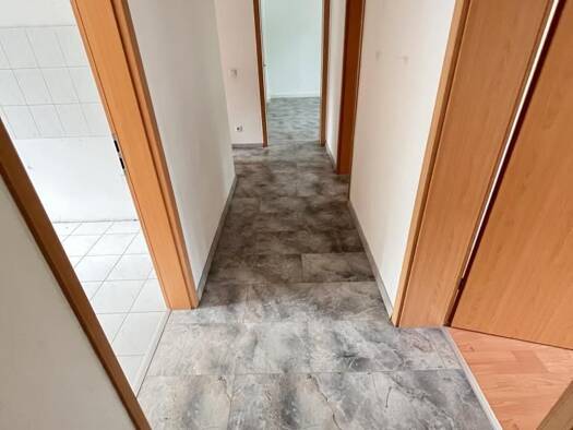 Wohnung zur Miete 599 € 4 Zimmer 75,4 m² 1. Geschoss frei ab 31.07.2026 Josefinenstraße 7 Horsthausen Herne 44628