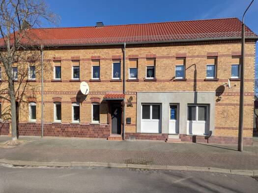 Mehrfamilienhaus zum Kauf 160.000 € 6 Zimmer 160 m² 376 m² Grundstück Greppin Bitterfeld-Wolfen 06803