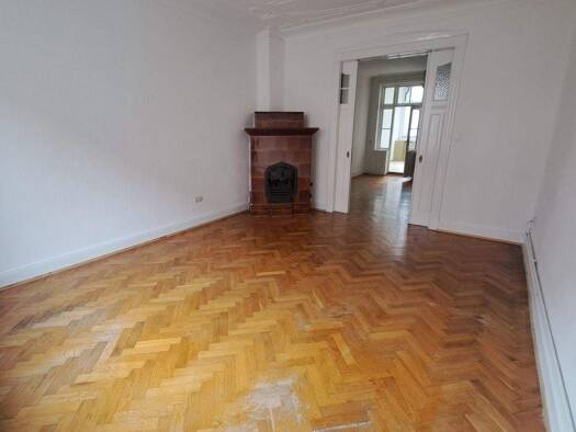 Wohnung zur Miete 999 € 3,5 Zimmer 110 m² 1. Geschoss Flämische Straße 18 - 20 Altstadt Kiel 24103