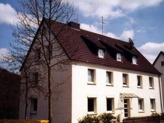 Wohnung zur Miete 329 € 2 Zimmer 39,1 m² 2. Geschoss frei ab 15.10.2025 Wiesenstraße 7 Herscheid 58849