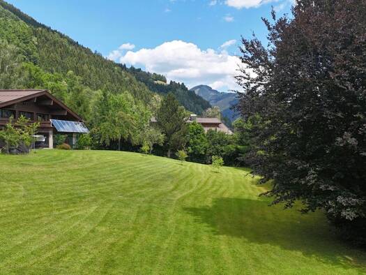 Haus zum Kauf 2.600.000 € 258 m² 4.467 m² Grundstück Piesendorf 5721