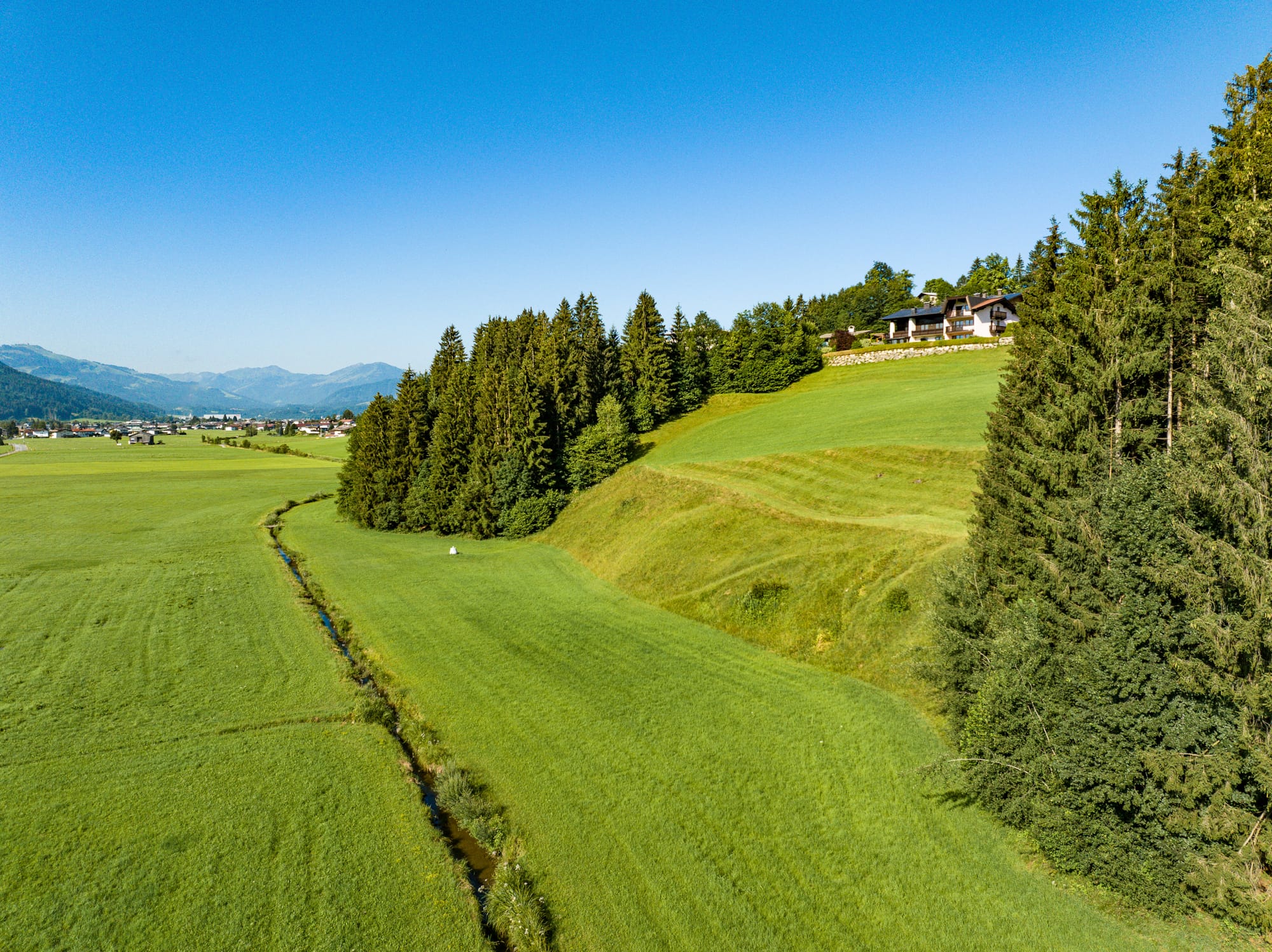 Haus zum Kauf 13 Zimmer 660 m²<br/>Wohnfläche 1.148 m²<br/>Grundstück St. Johann in Tirol 6380