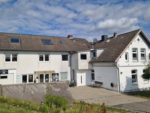 Mehrfamilienhaus zum Kauf als Kapitalanlage geeignet 569.000 € 2.536 m² Grundstück Steensrade 1 Rethwisch 23847
