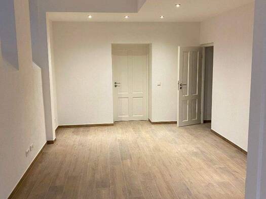 Bürofläche zur Miete provisionsfrei 120 € 4 m² Bürofläche Feldstraße Wiesbaden 65183