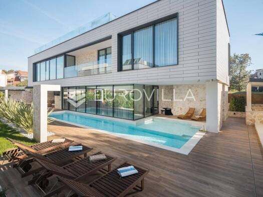 Haus zum Kauf 1.700.000 € 4 Zimmer 330 m² Funtana Funtana