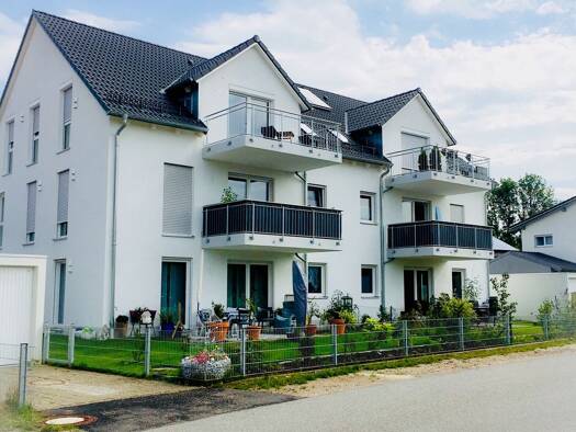 Wohnung zur Miete 930 € 3,5 Zimmer 92 m² Geschoss 1/2 frei ab 01.05.2026 Obermotzing Aholfing 94345